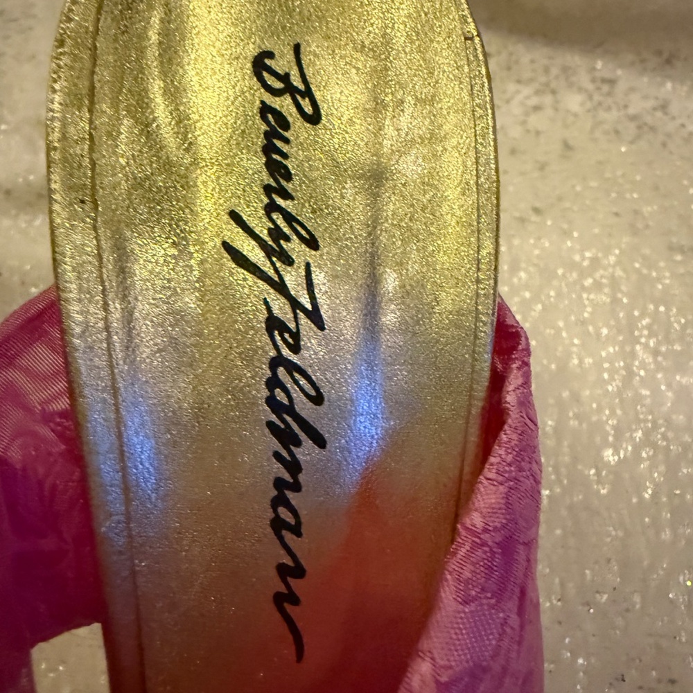 Beverly Feldman Heels - size 10 - Picture 2 of 5